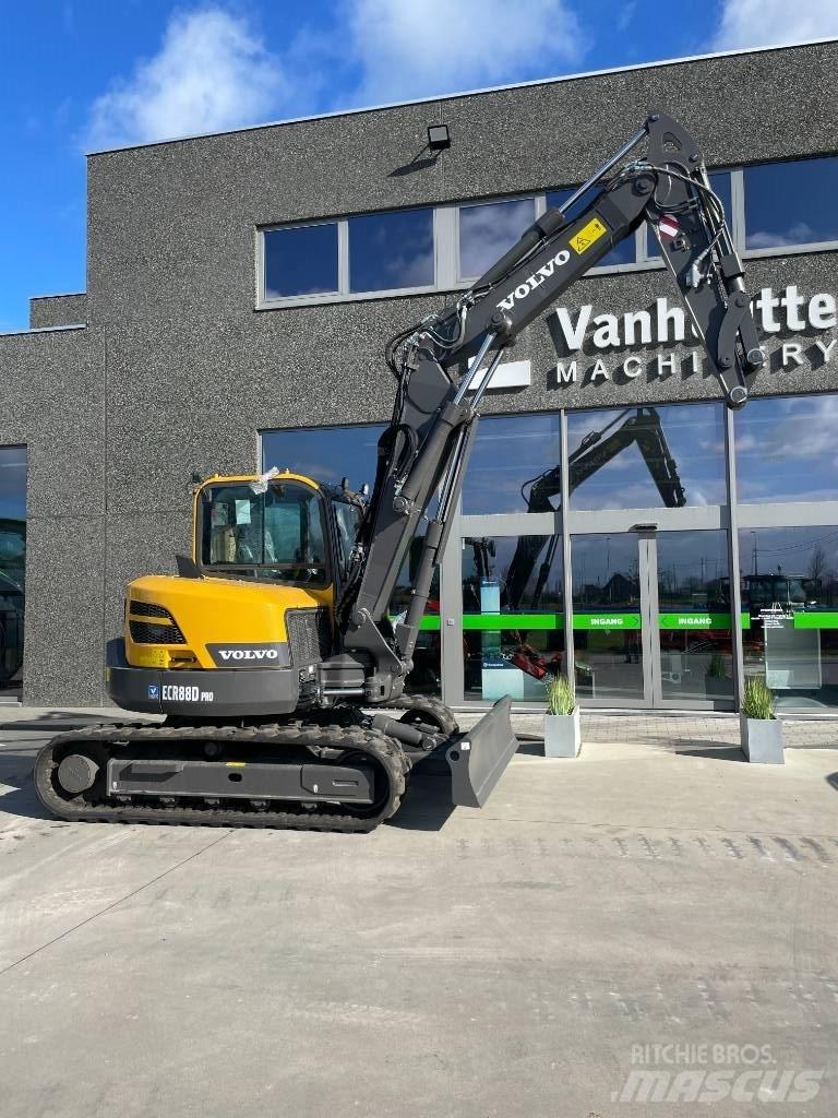 Volvo ECR 88 D PRO Средни екскаватори 7т - 12т