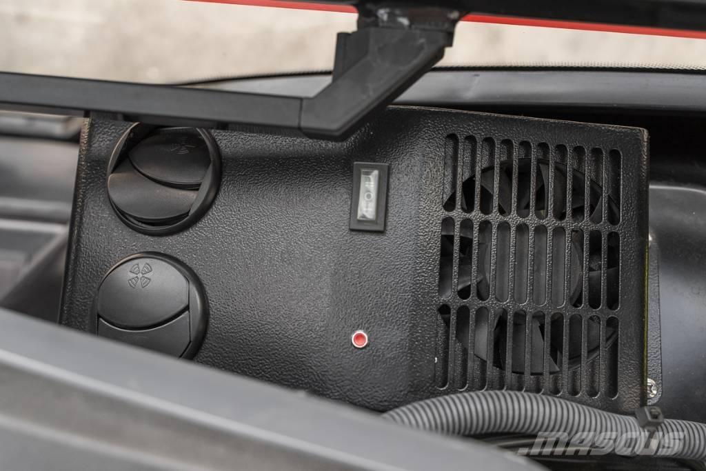 Manitou MI 30 D Дизелови камиони