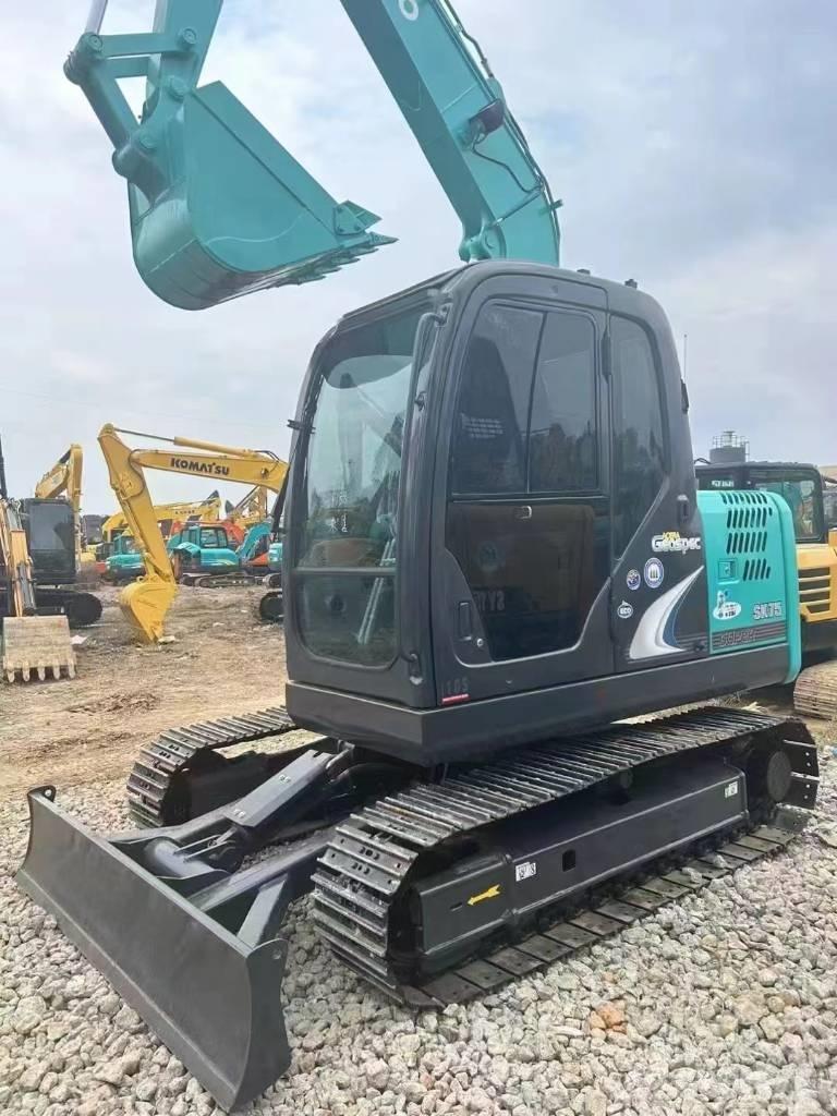 Kobelco SK 75 Средни екскаватори 7т - 12т