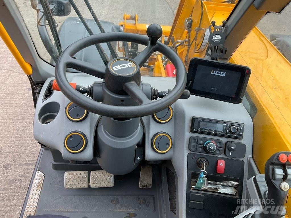 JCB 542 70 AGRI XTRA Телескопични товарачи за селското стопанство