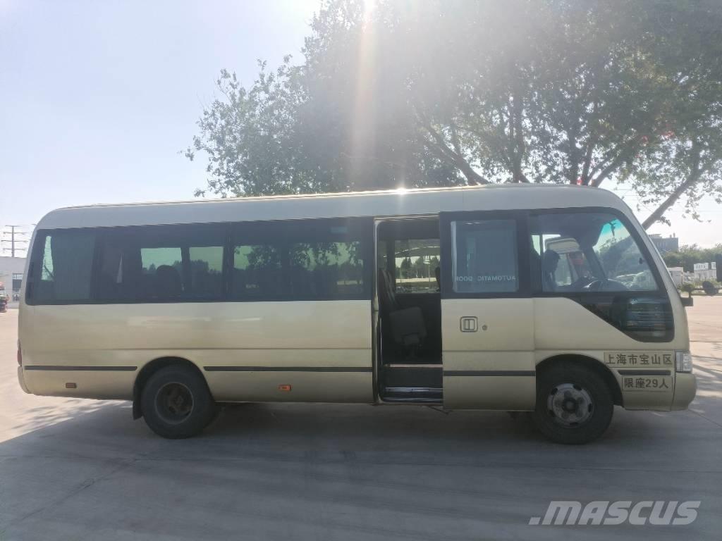 Toyota Coaster Bus Мини бусове