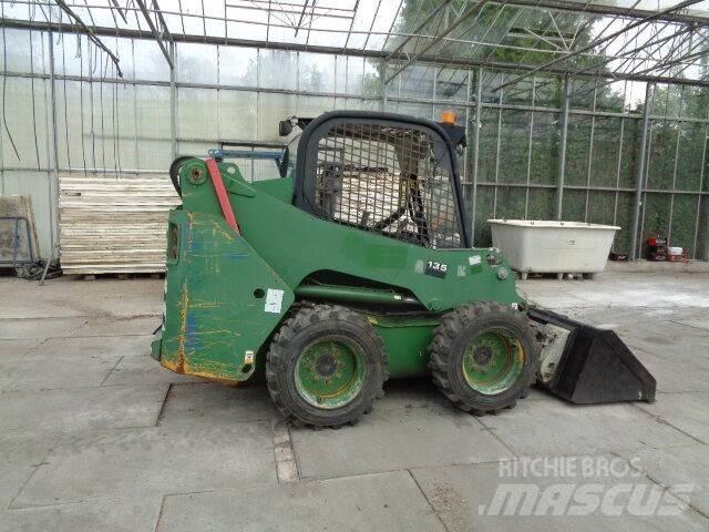 JCB 135 R Мини товарачи
