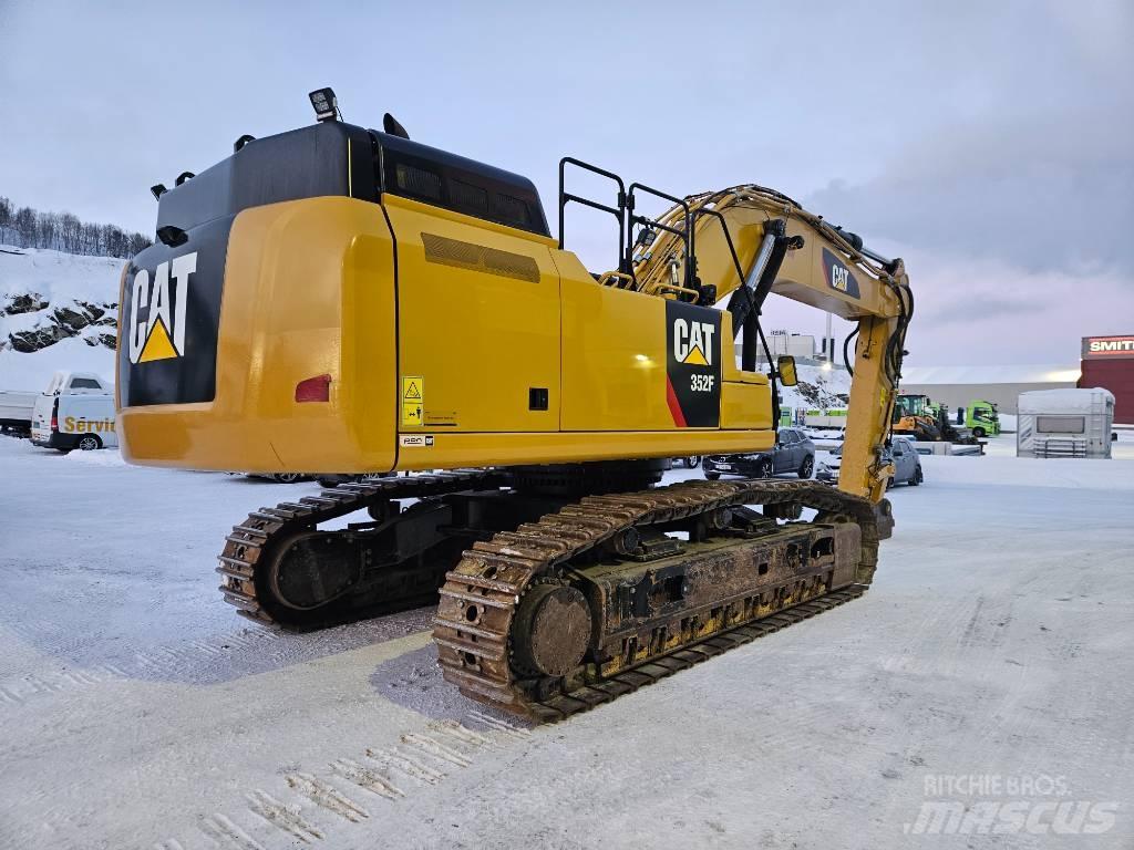 CAT 352 Верижен екскаватор