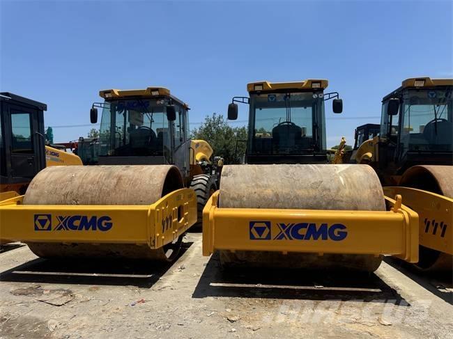 XCMG XS 223 J Еднобарабанни ролки
