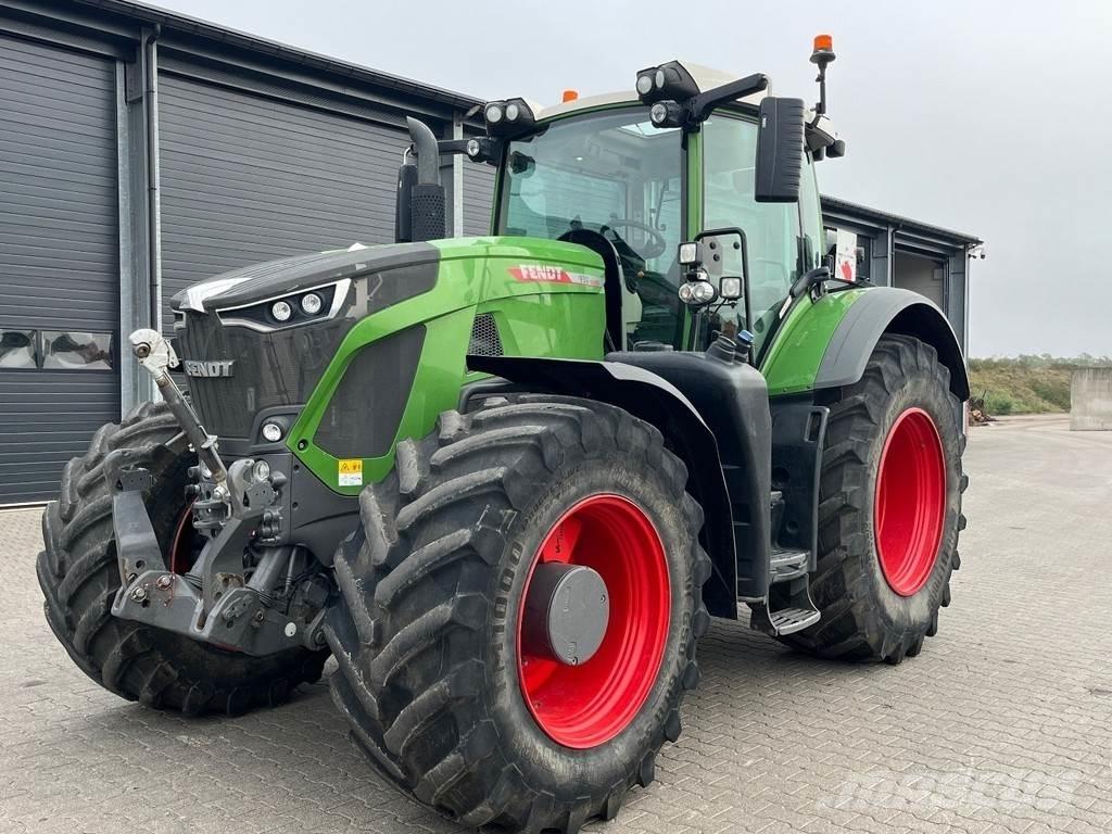 Fendt 930 gen7 Трактори