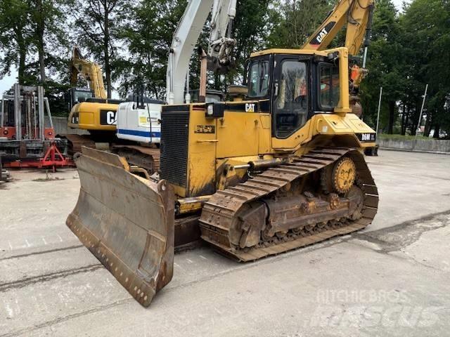 CAT D 6 M XL Верижни булдозери
