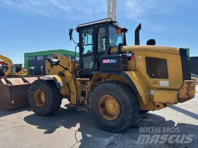 CAT 938 M Колесни товарачи