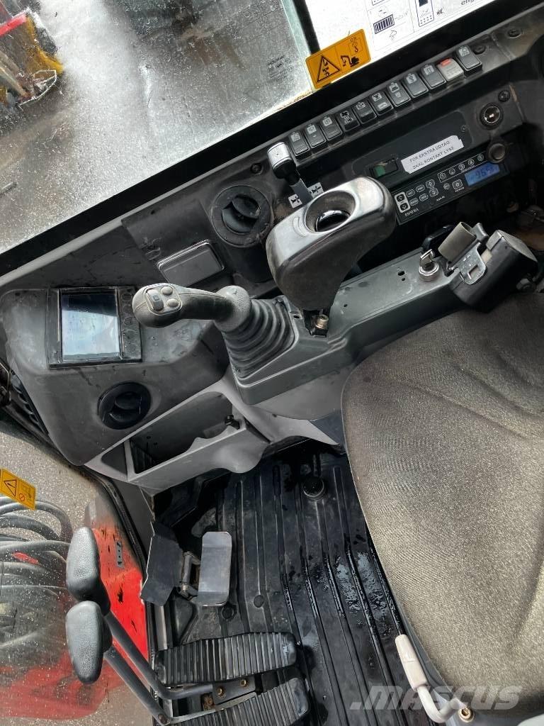 Takeuchi TB 230 Мини екскаватори < 7 т