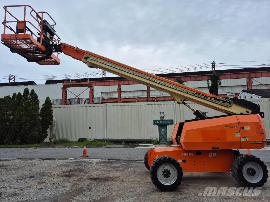 JLG 600 S Телескопични повдигачи
