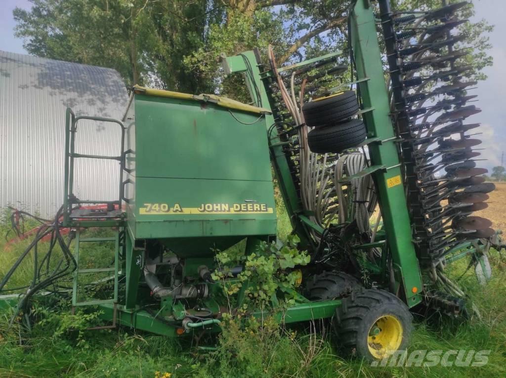 John Deere 740 A Редосеялки