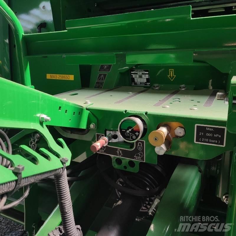 John Deere F441M Сламопреси за кръгли бали
