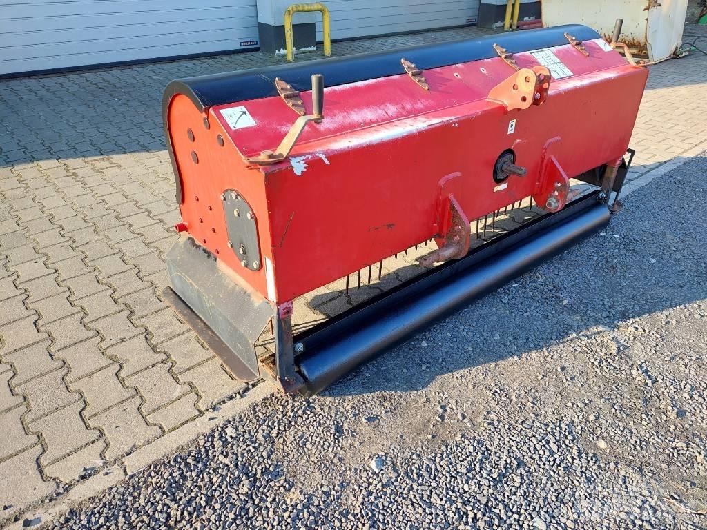Toro Procore 880 Оборудване за аериране и отстраняване на мъртви листа от тревни площи