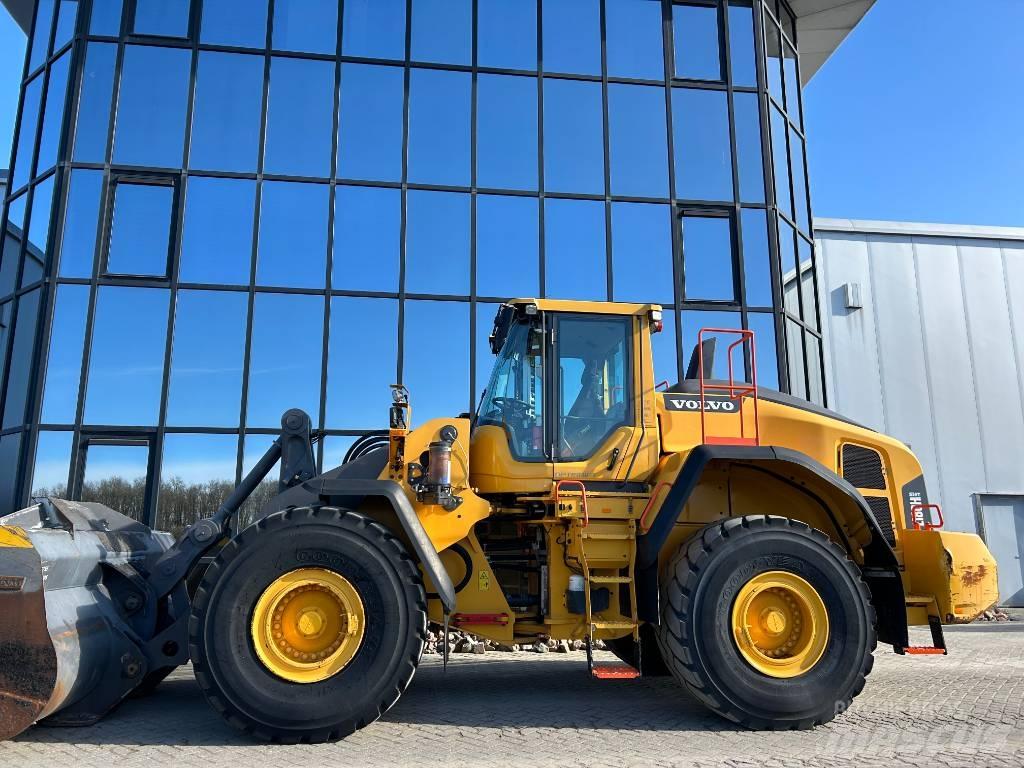 Volvo L 180 H Колесни товарачи