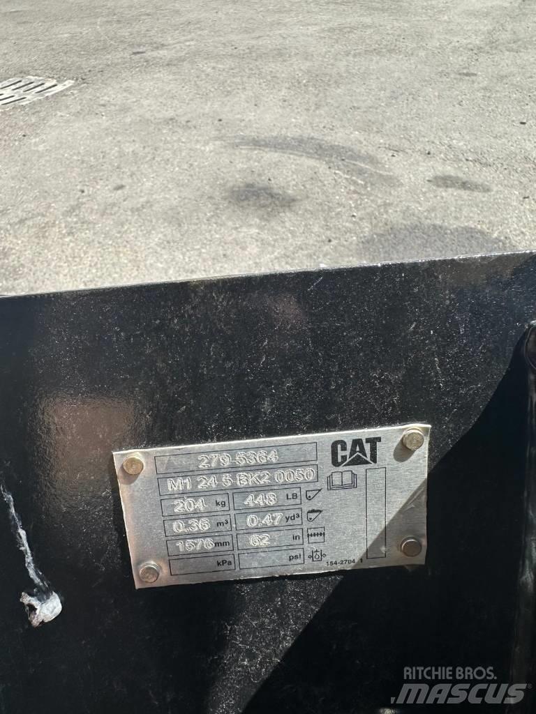 CAT 226D3 Мини товарачи

