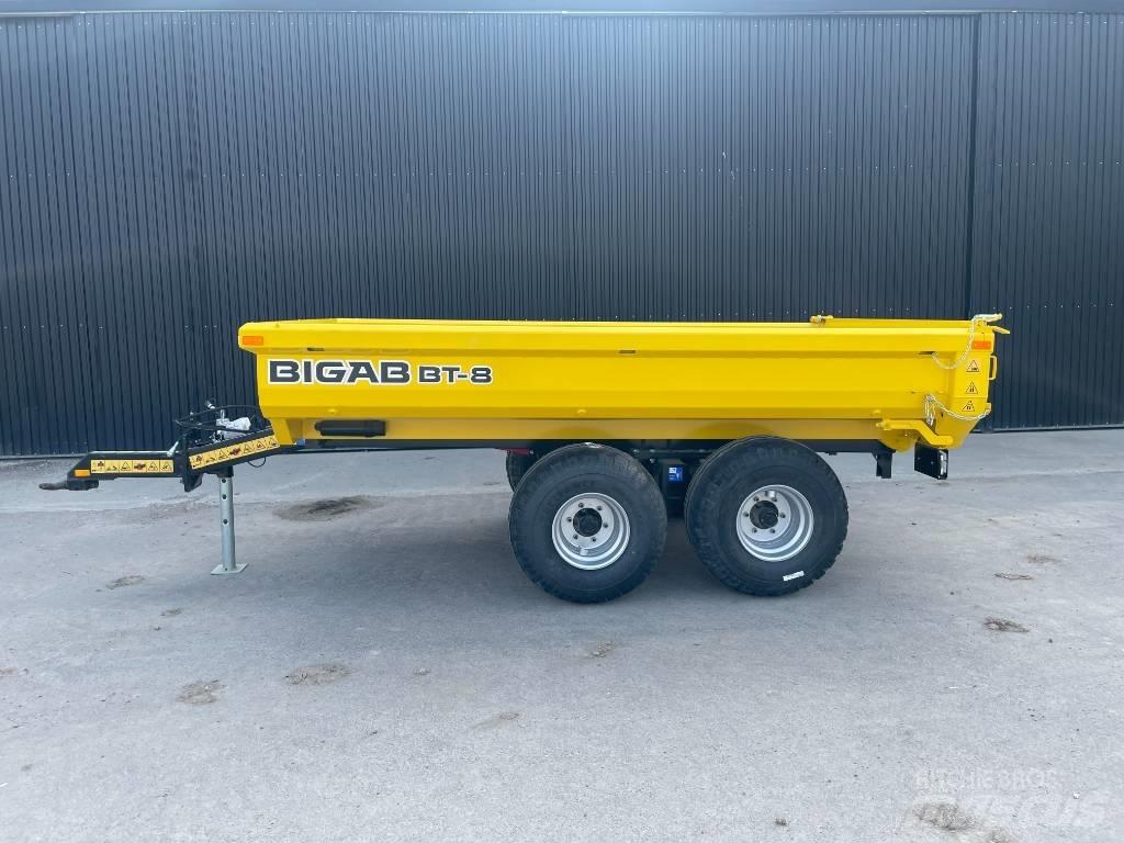 Bigab T8 Колесни екскаватори