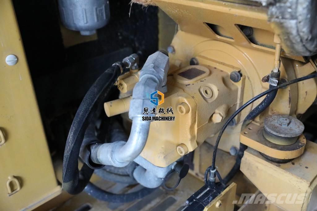 CAT 305.5E2 Мини екскаватори < 7 т