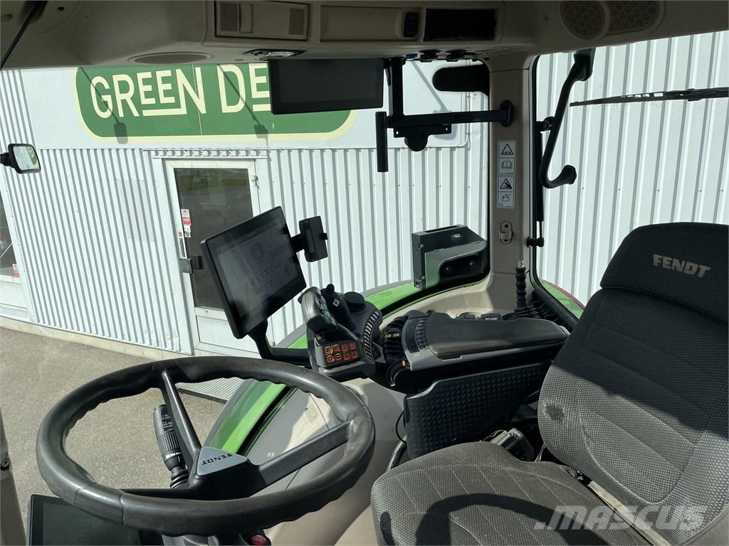 Fendt 724 Profi Plus Трактори