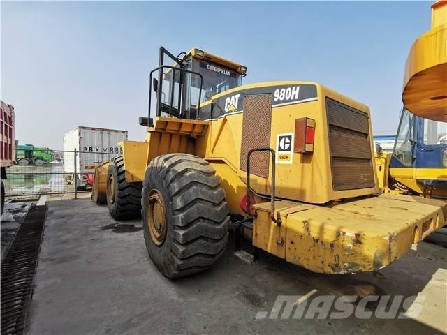 CAT 980H Колесни товарачи