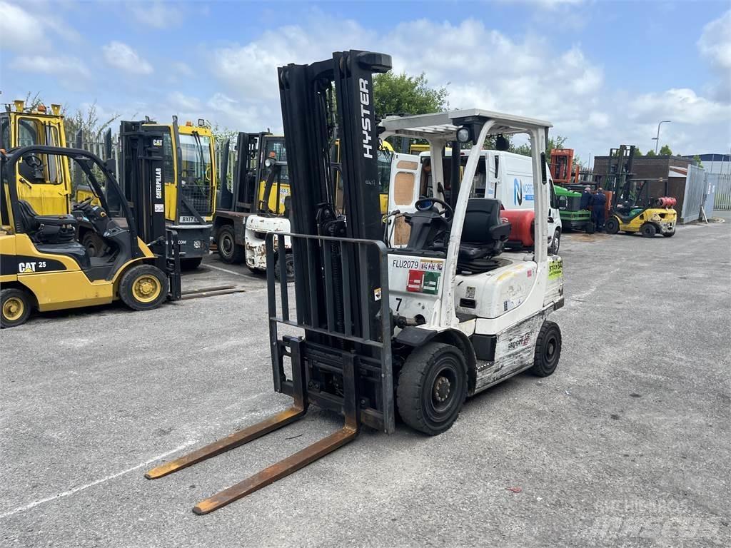 Hyster H2.5FT Камиони с АГУ