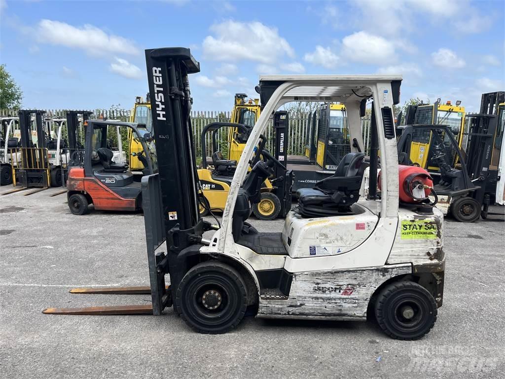 Hyster H2.5FT Камиони с АГУ