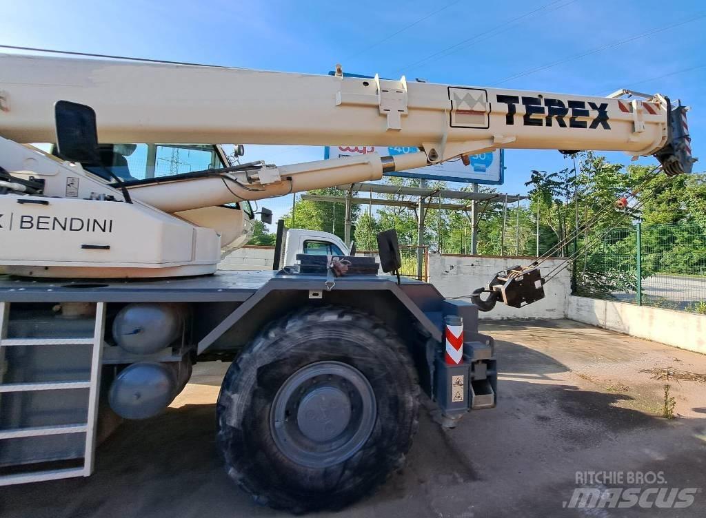 Terex RC45 Кранове за тежък терен