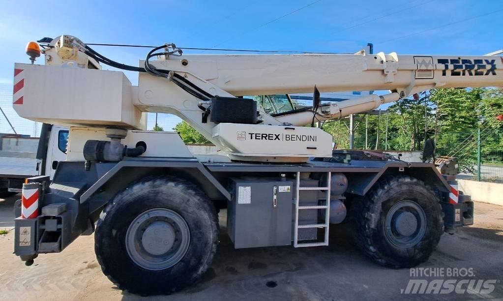 Terex RC45 Кранове за тежък терен
