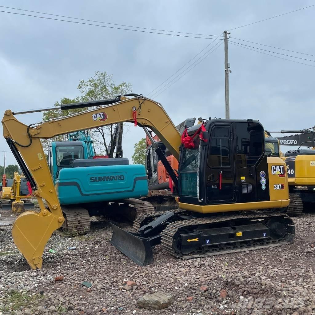 CAT 307E Мини екскаватори < 7 т