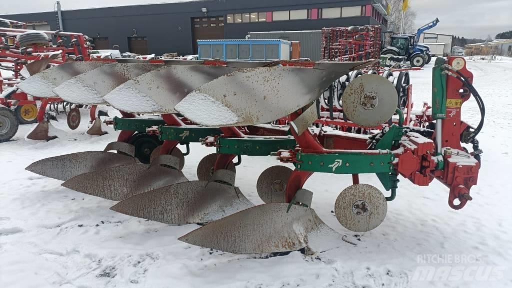 Kverneland ES85 Реверсивни плугове