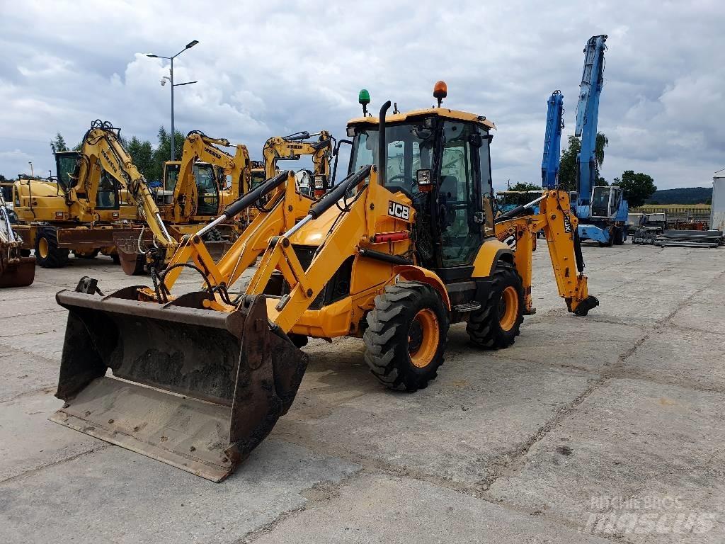 JCB 3 CX compact Товарач със заден ексватор