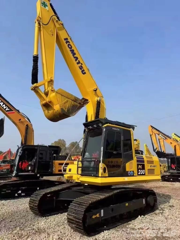 Komatsu PC 200 Верижен екскаватор