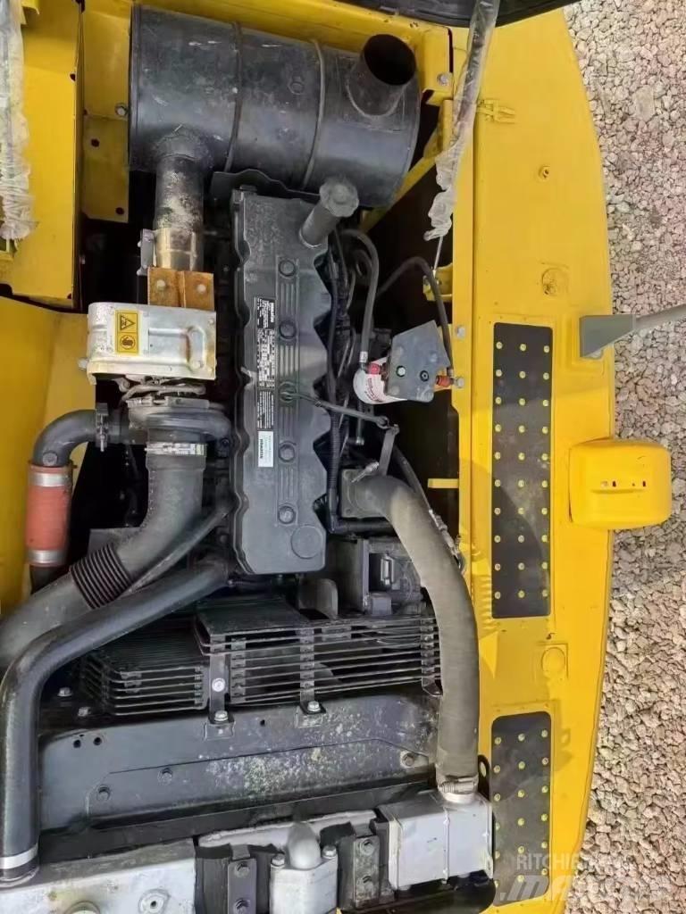 Komatsu PC 200 Верижен екскаватор
