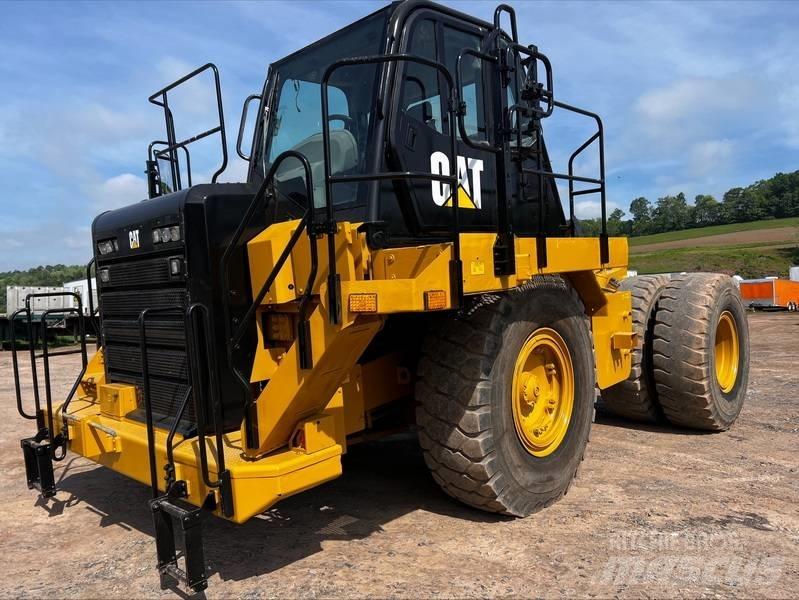 CAT 773G Дъмпери/моторни превозни средства