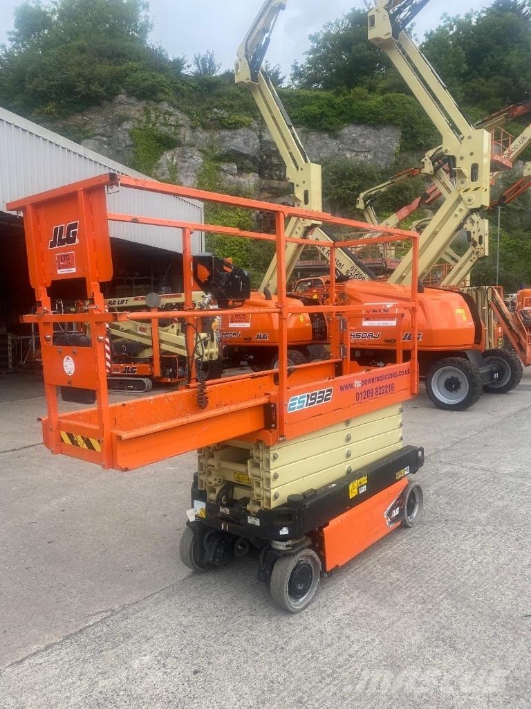 JLG ES 1932 Ножични работни платформи