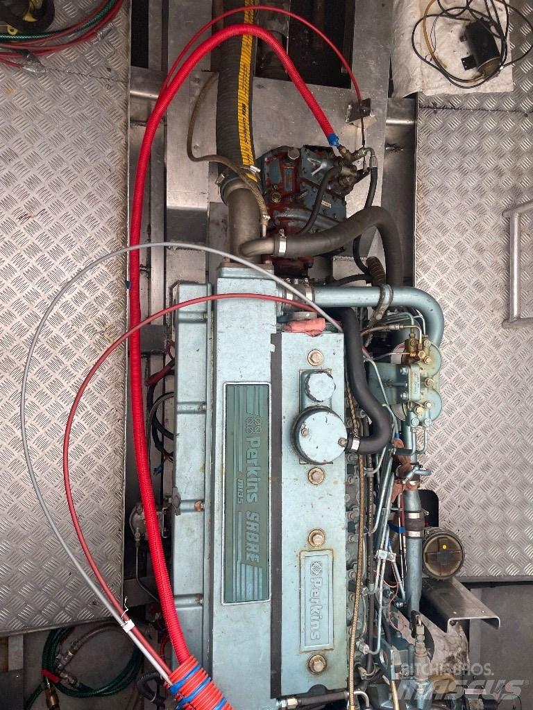 Perkins MI35 Двигатели