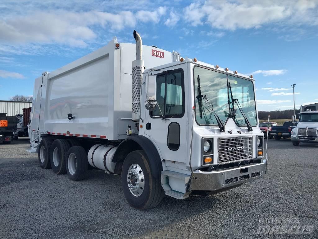 Mack MR Камиони за отпадъци