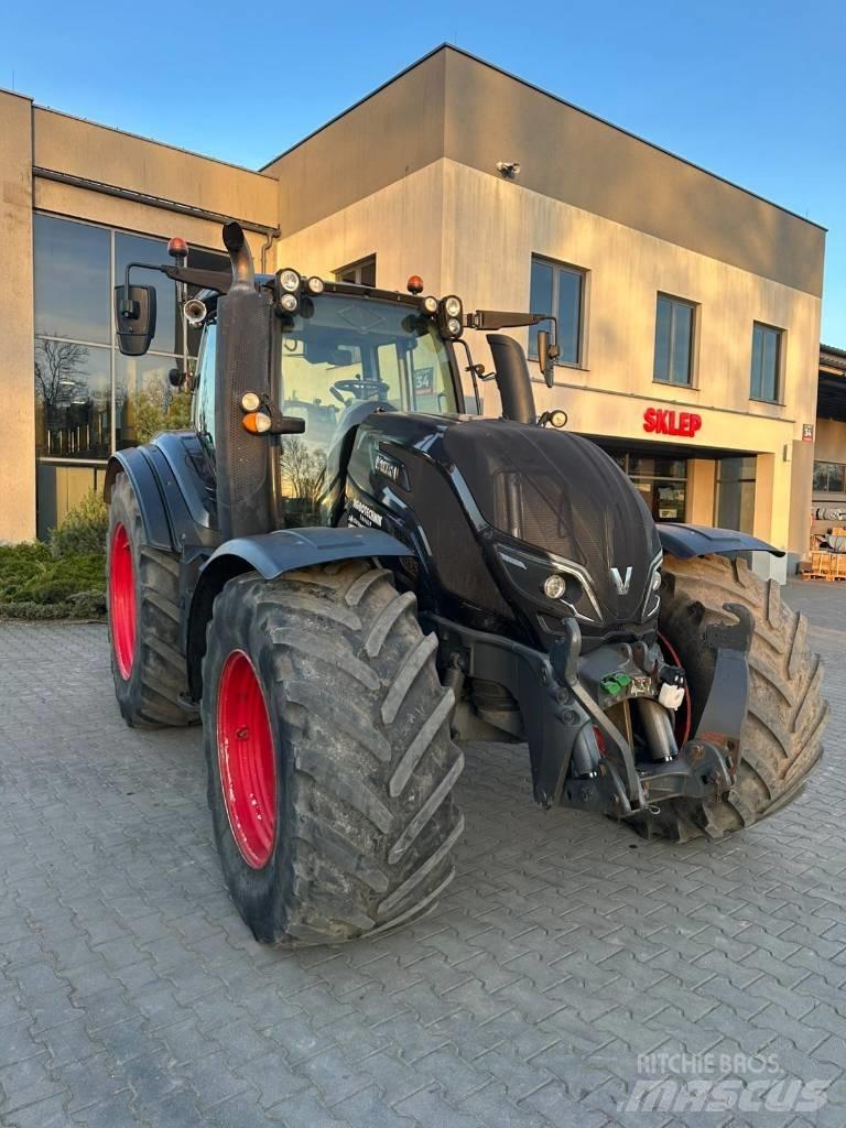 Valtra T174Direct Трактори