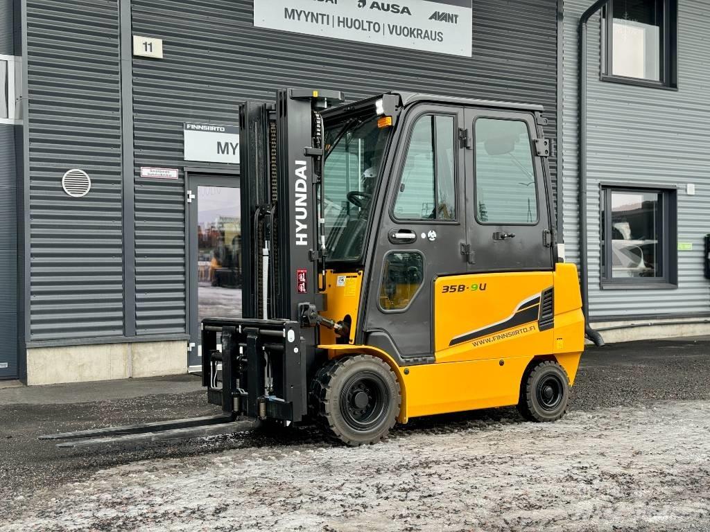 Hyundai 35B-9U Електрически вилични кари-повдигачи