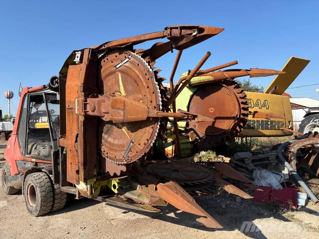 CLAAS RU 450 Самоходни фуражири