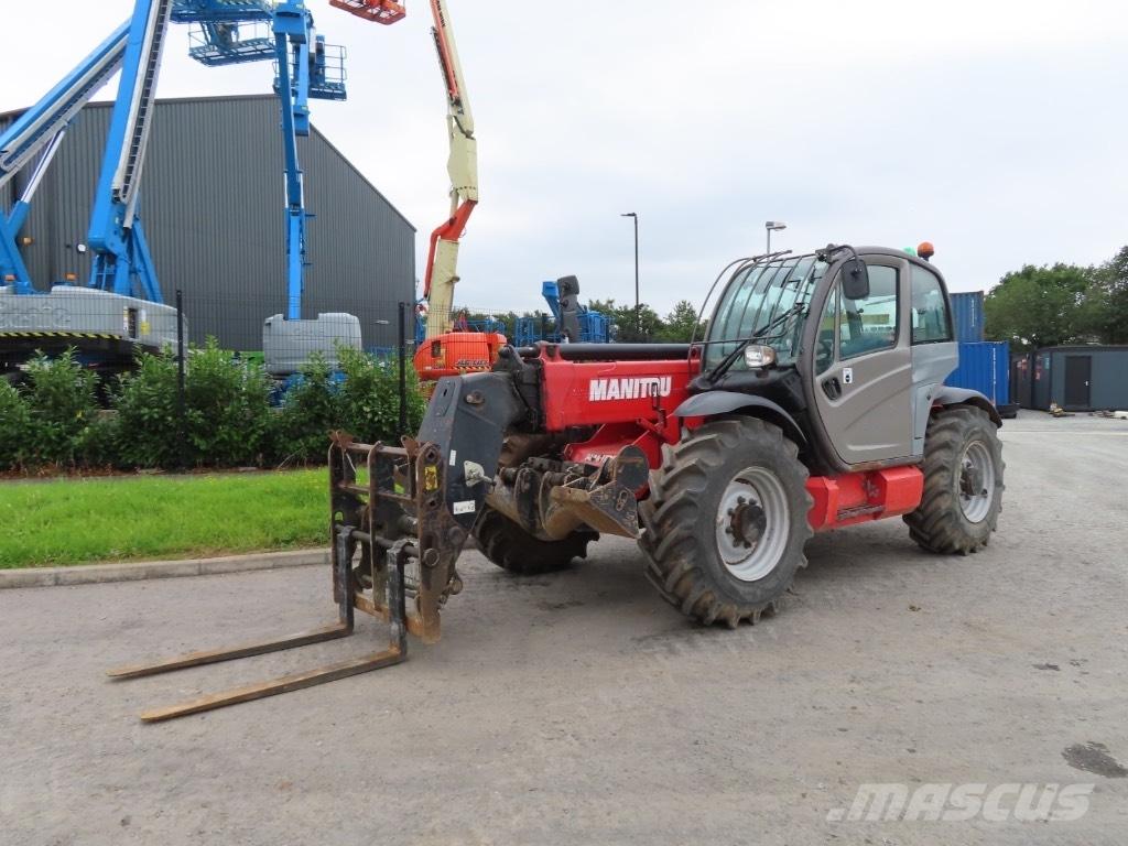Manitou MT 1335 Телескопични товарачи