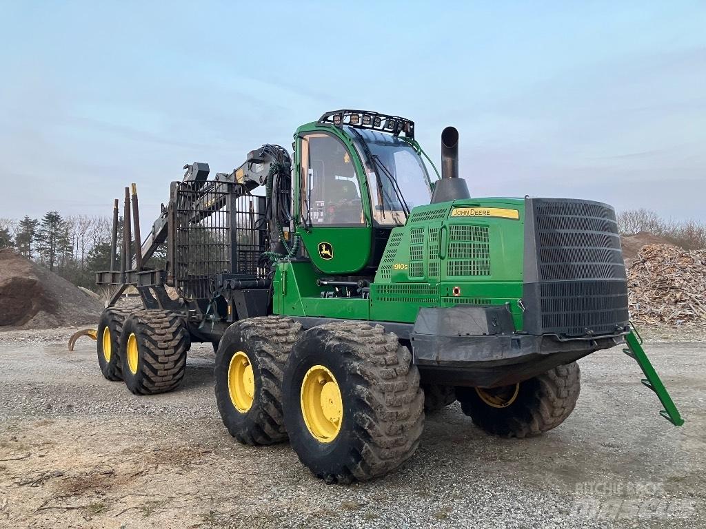 John Deere 1910G Форуардери