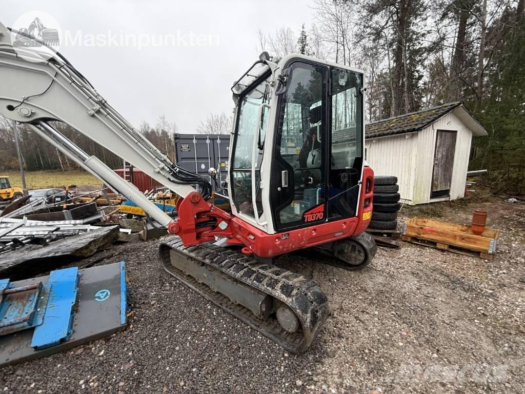 Takeuchi TB 370 Верижен екскаватор