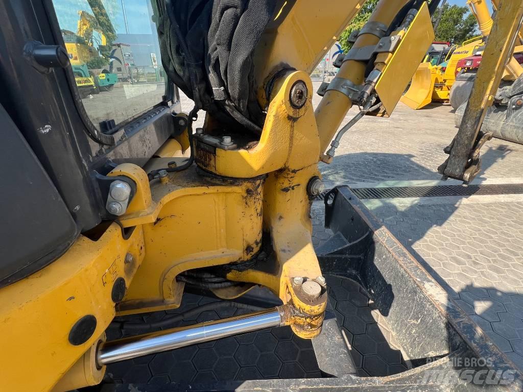 Komatsu PC 30 MR-5 Мини екскаватори < 7 т