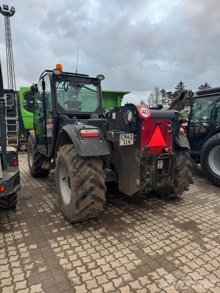 CASE Farmlift Телескопични товарачи