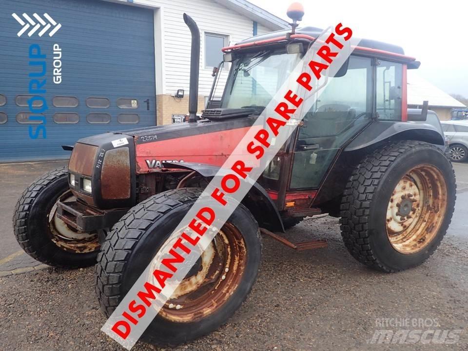 Valtra 900 Трактори