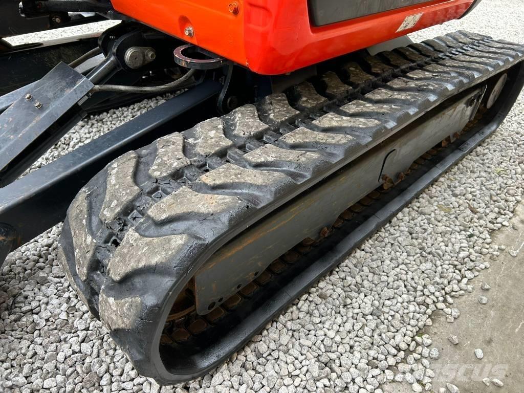 Kubota U27-4 Мини екскаватори < 7 т
