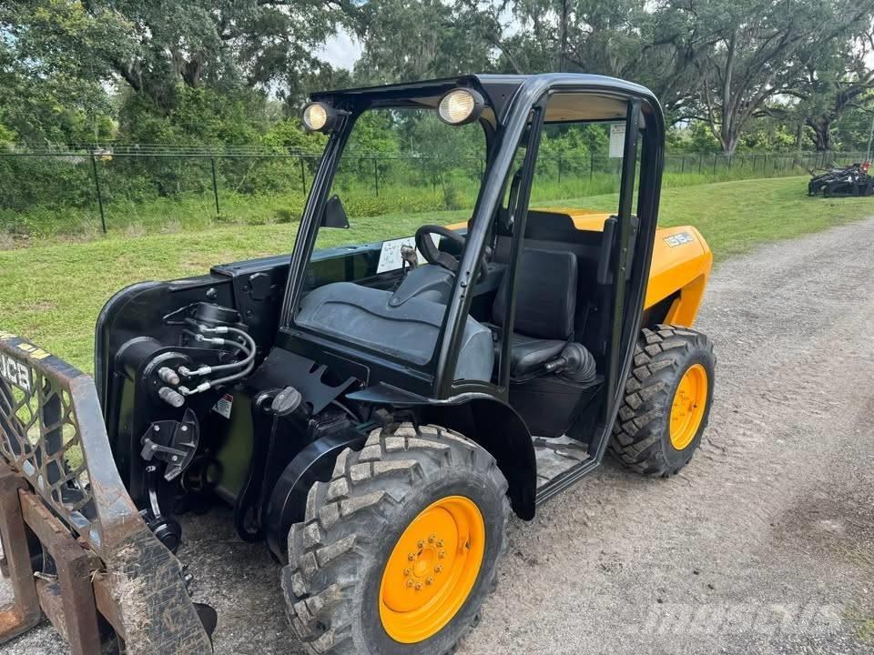 JCB 515-40 Телескопични товарачи