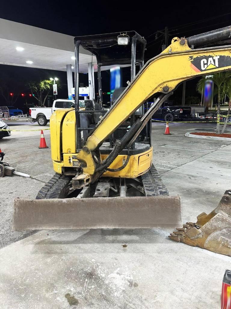 CAT 303.5 E CR Мини екскаватори < 7 т