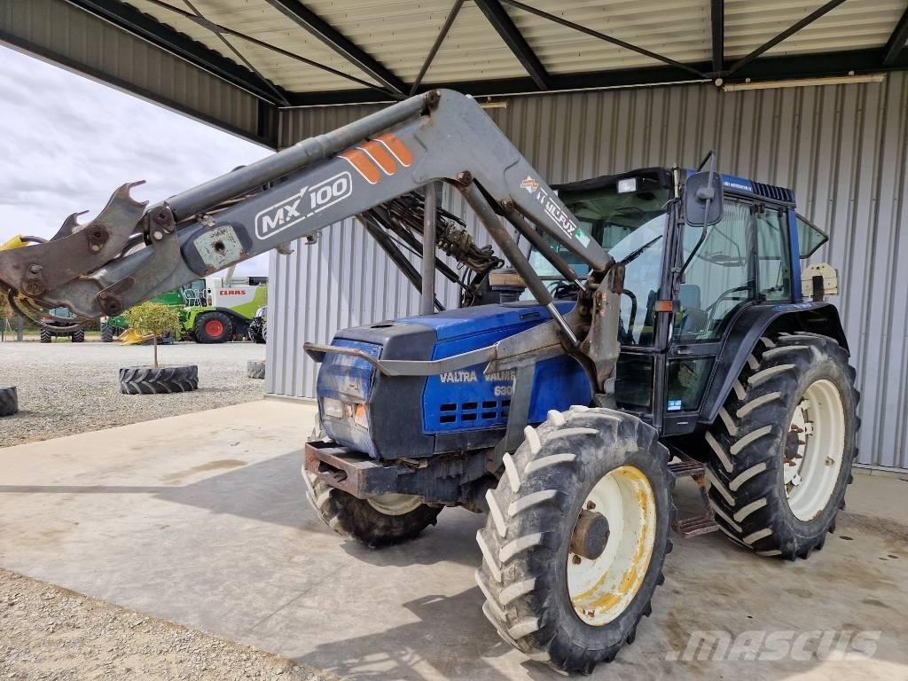 Valtra VALMET 6300 Трактори
