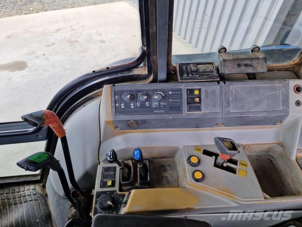 Valtra VALMET 6300 Трактори