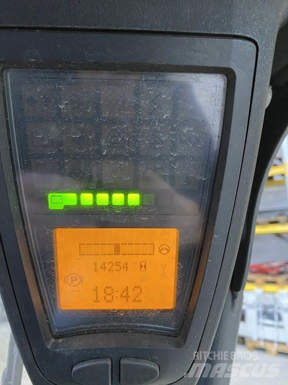 Linde E16L-02 Електрически вилични кари-повдигачи